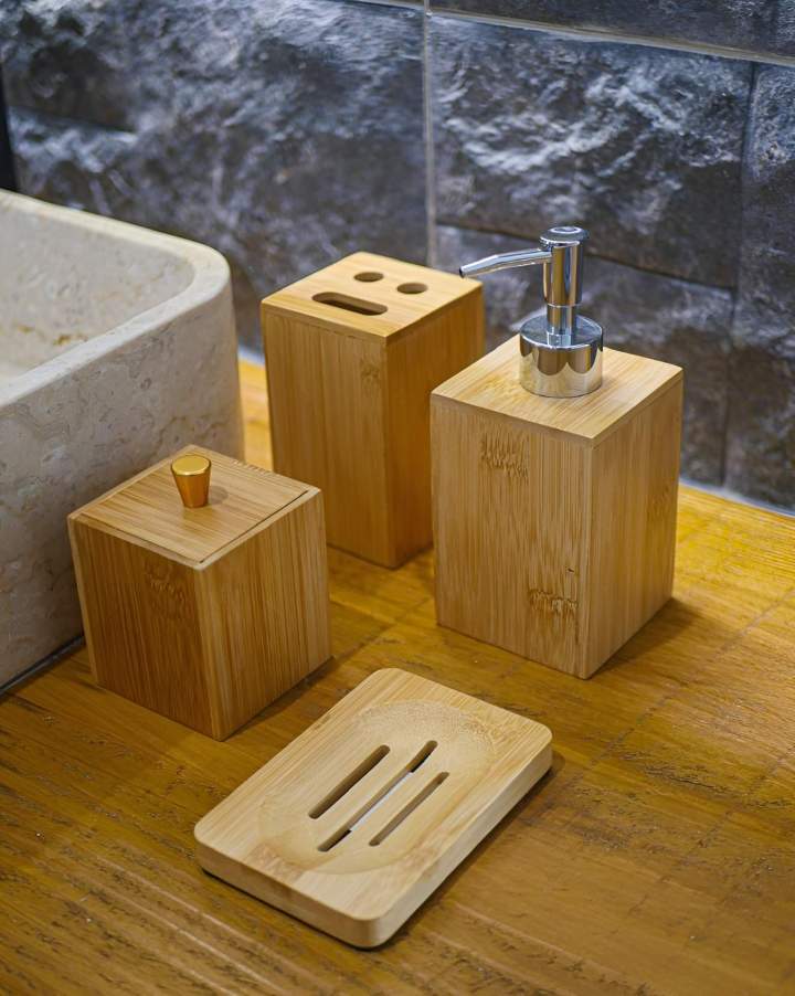 Objets décoratifs et éléments de style